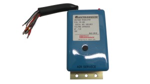 Regulator napięcia VR382